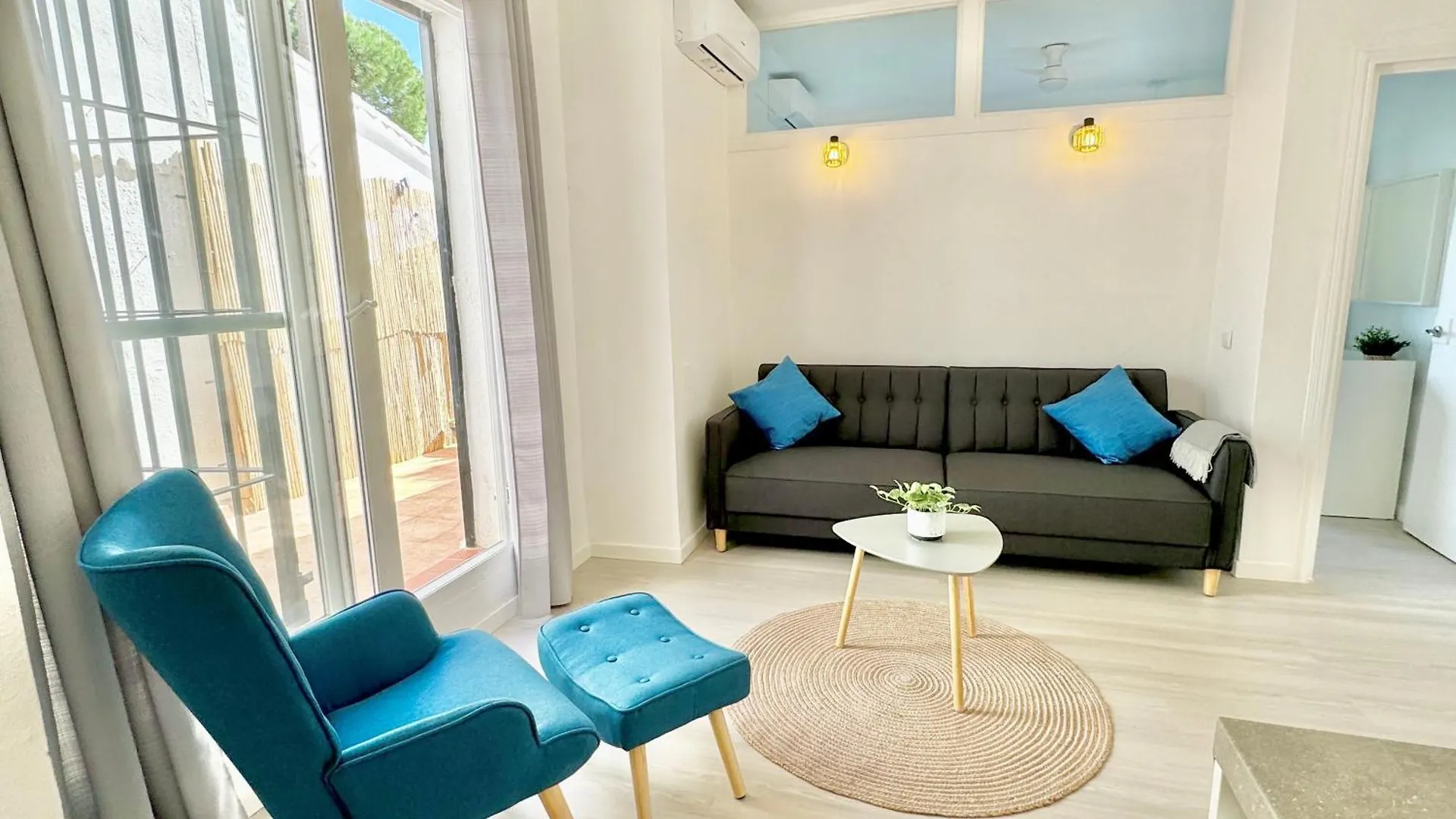 Bright, Cozy Flat Close To The Beach Sitio de Calahonda